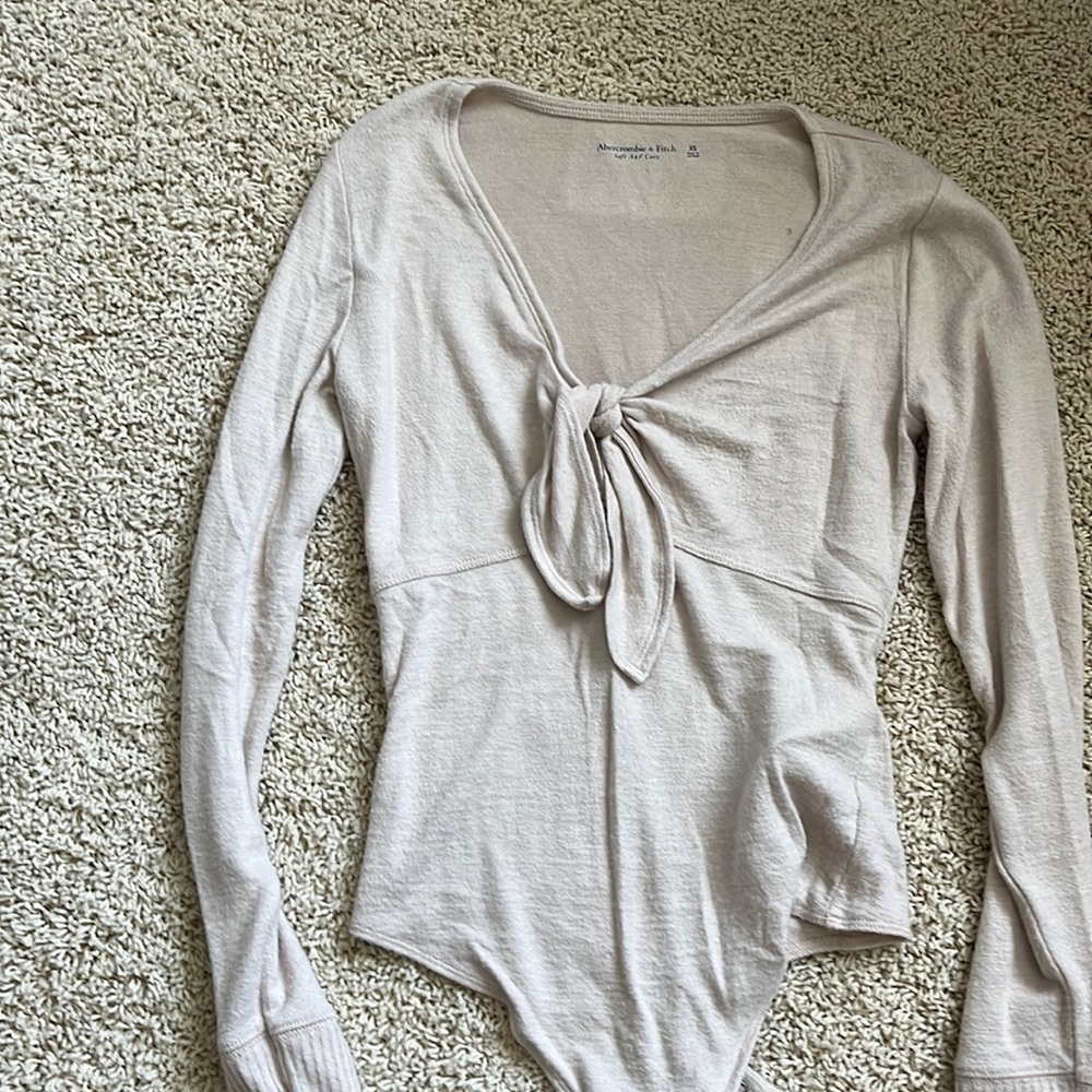 A&F long sleeve tan bodysuit